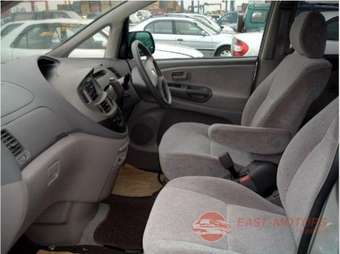 2003 Toyota Estima For Sale