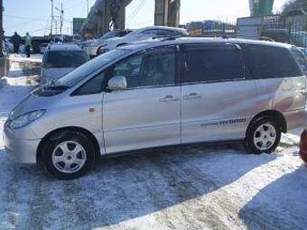 2003 Toyota Estima Pictures