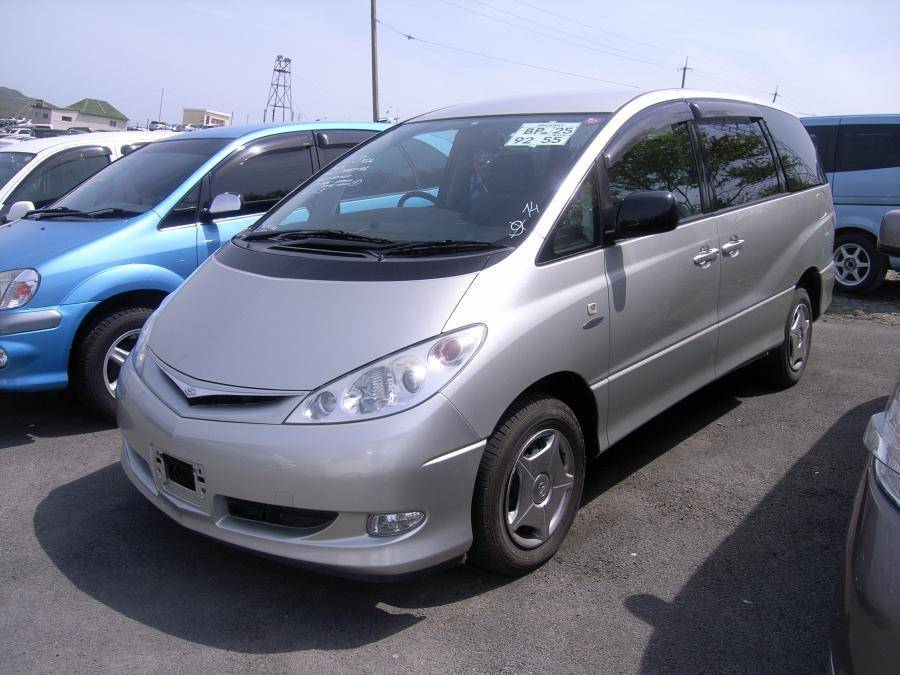 Toyota estima 2003