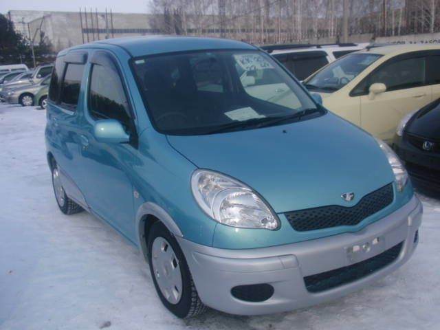 2003 Toyota Funcargo