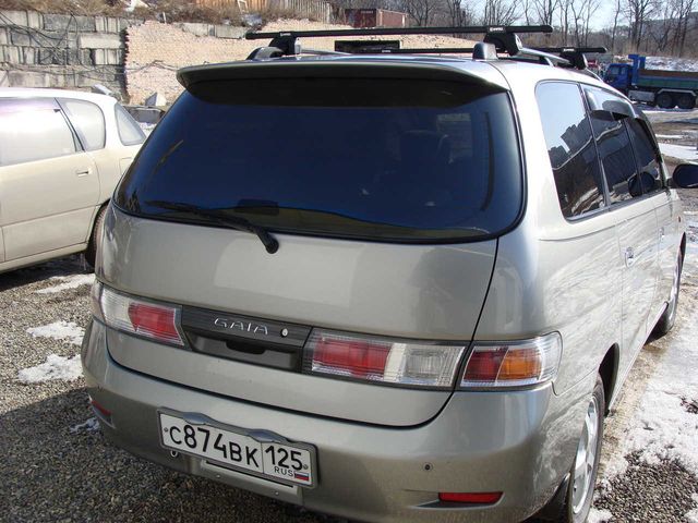 1998 Toyota Gaia