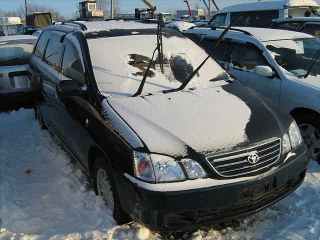 1998 Toyota Gaia