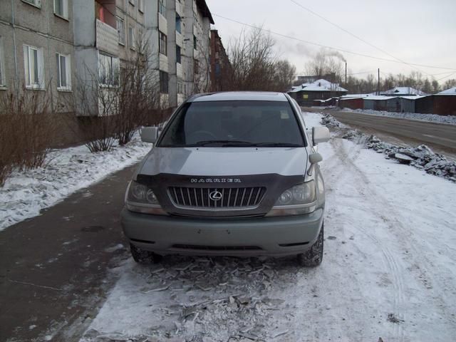 1998 Toyota Harrier