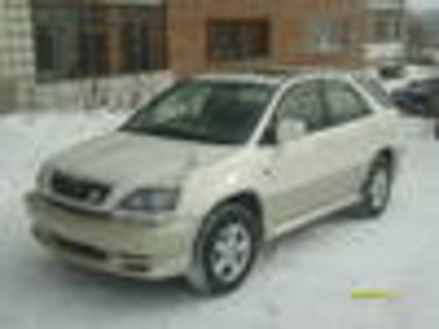 1998 Toyota Harrier