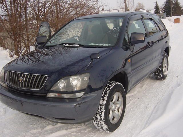 1998 Toyota Harrier