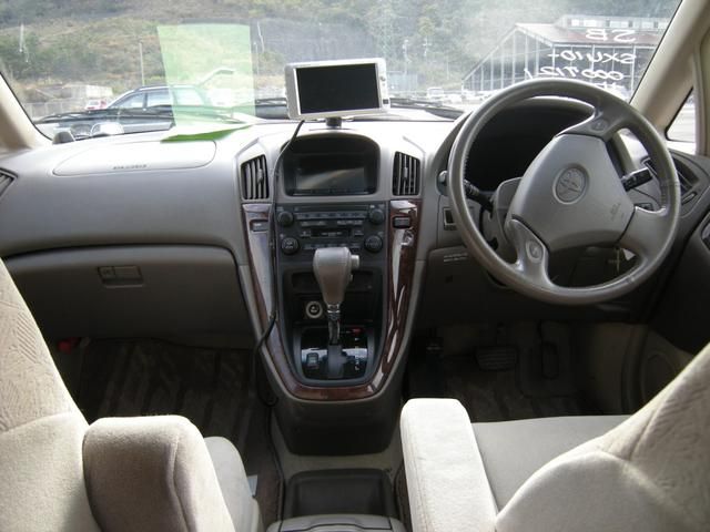 1998 Toyota Harrier