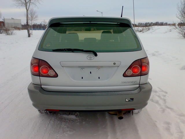 1998 Toyota Harrier