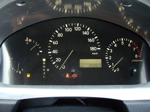 2001 Toyota Harrier