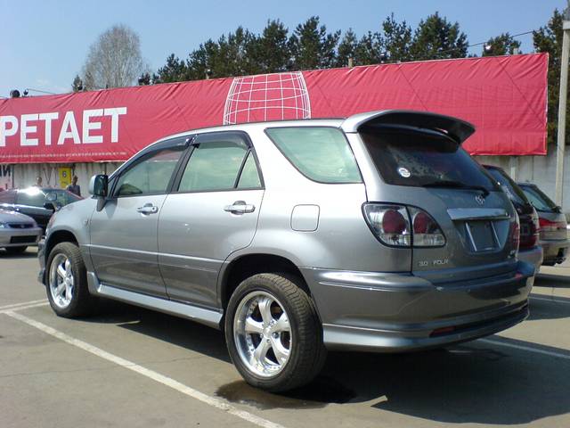 2002 Toyota Harrier