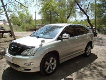 2003 Toyota Harrier Photos