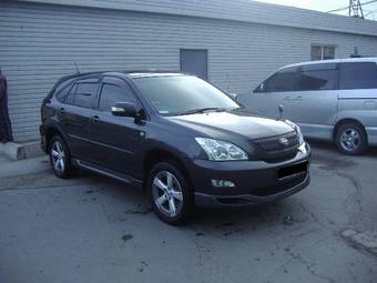 2003 Toyota Harrier Pictures