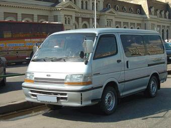 1992 Toyota Hiace Pictures