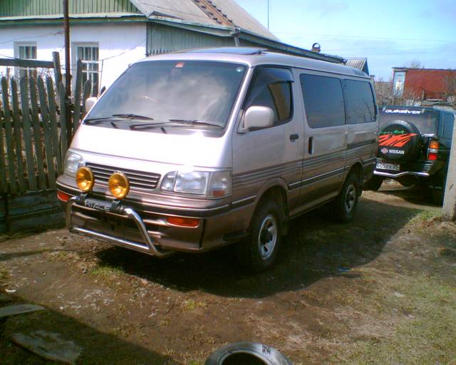 1995 Toyota Hiace