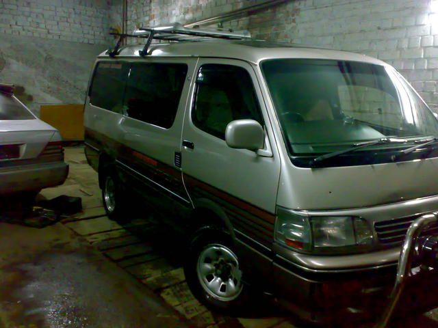 1995 Toyota Hiace