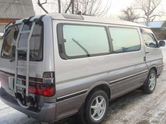 1996 Toyota Hiace Pictures