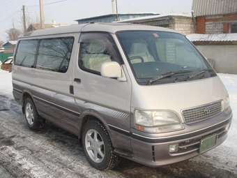 1996 Toyota Hiace Photos