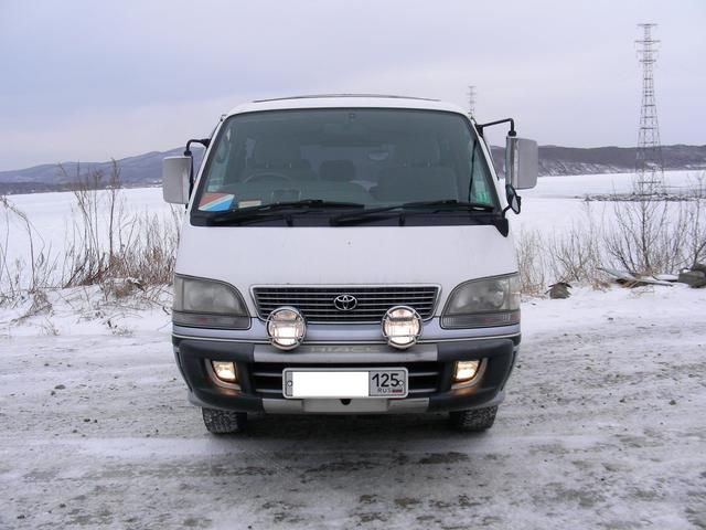 1997 Toyota Hiace