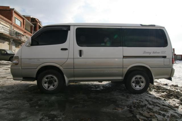 1998 Toyota Hiace
