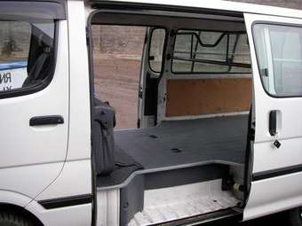 1999 Toyota Hiace Images