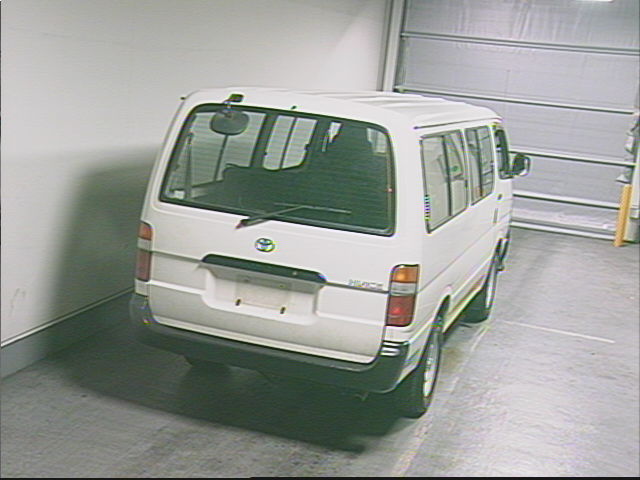 2000 Toyota Hiace Pictures