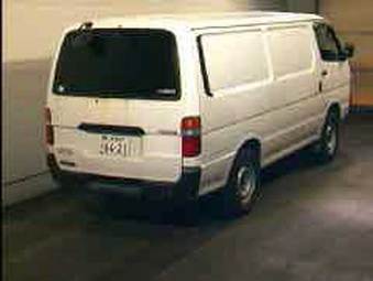 2000 Toyota Hiace Photos