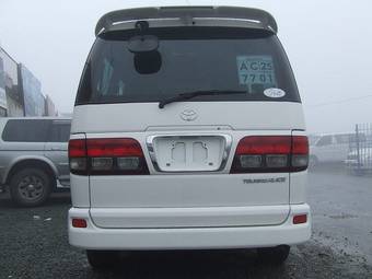 2001 Toyota Hiace Photos