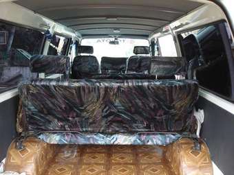 2001 Toyota Hiace Wallpapers