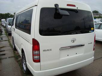 2006 Toyota Hiace Photos