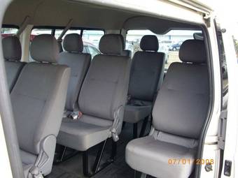 2006 Toyota Hiace Photos