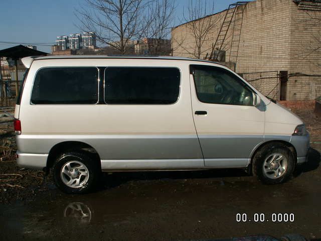 1997 Toyota Hiace Regius