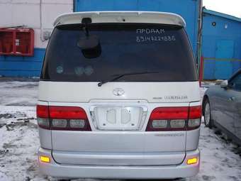 1997 Toyota Hiace Regius Pics