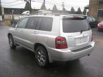 2004 Toyota Highlander Pictures