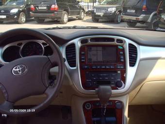 2005 Toyota Highlander Wallpapers