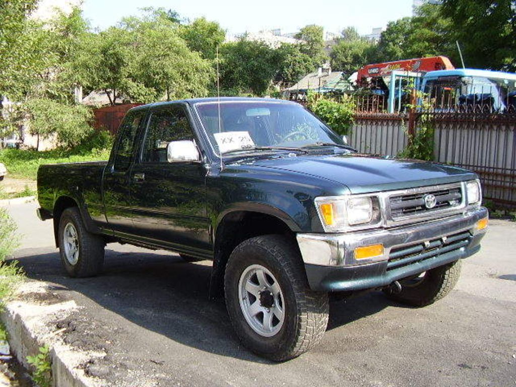 1994 Toyota Hilux PICK UP specs, Engine size 2400cm3, Fuel type Diesel