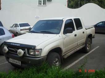 2001 Toyota Hilux Pick Up Wallpapers