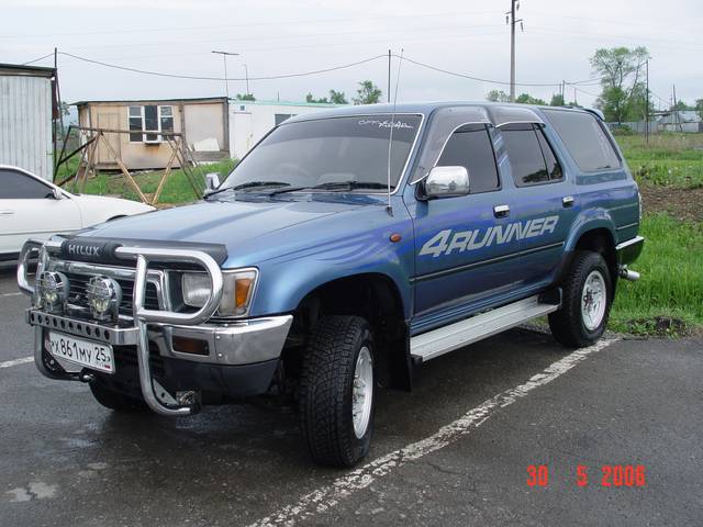 Toyota hilux surf 1991