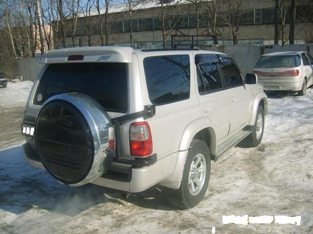 1999 Toyota Hilux Surf