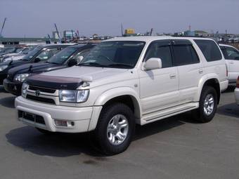 2002 Toyota Hilux Surf Photos