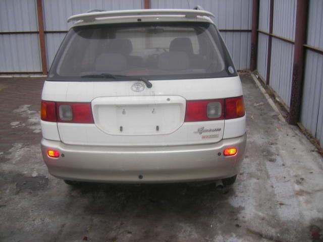 1997 Toyota Ipsum