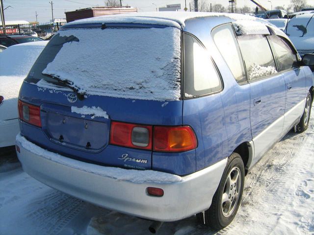 1997 Toyota Ipsum