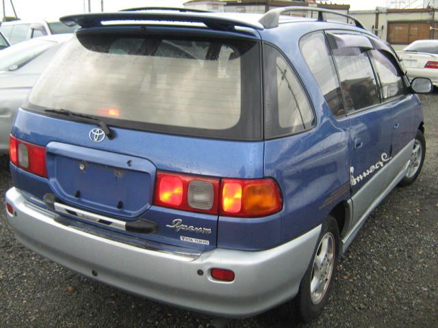 1997 Toyota Ipsum