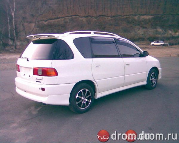 1997 Toyota Ipsum