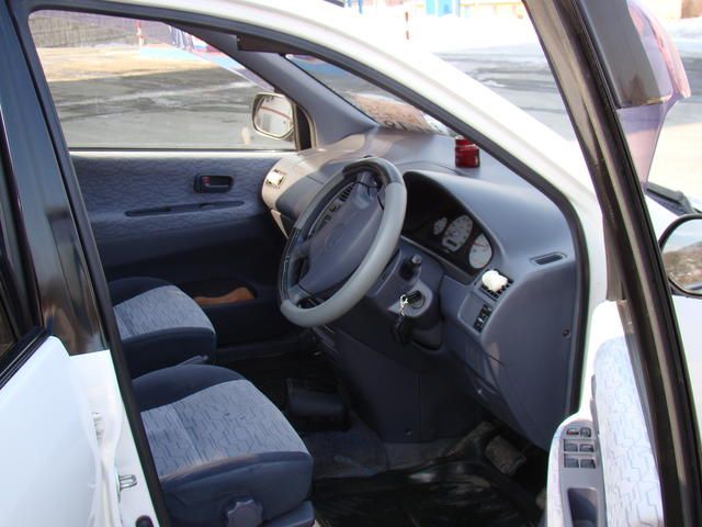 1997 Toyota Ipsum