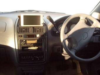 1997 Toyota Ipsum Pictures