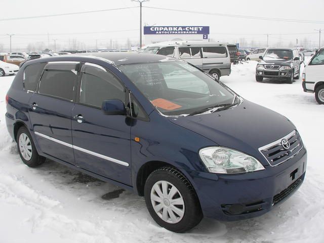 2002 Toyota Ipsum