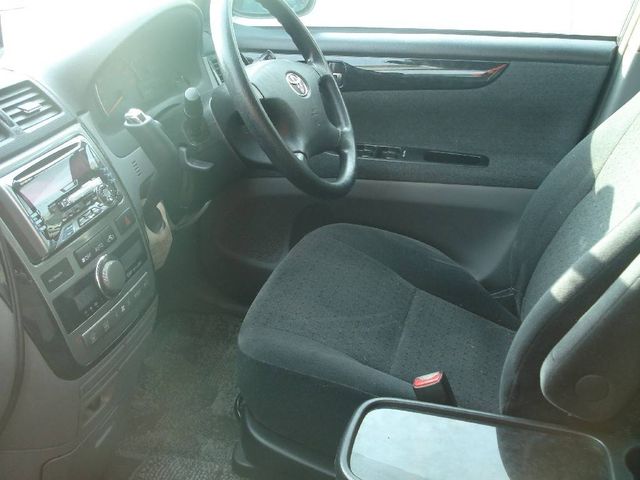 2002 Toyota Ipsum