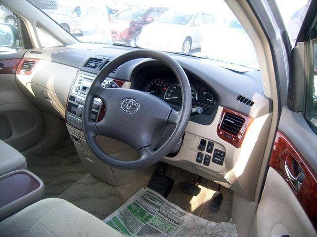 2002 Toyota Ipsum