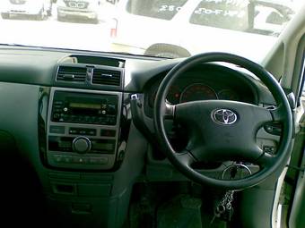 2002 Toyota Ipsum For Sale