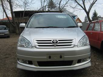 2003 Toyota Ipsum For Sale