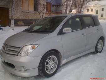 2003 Toyota ist